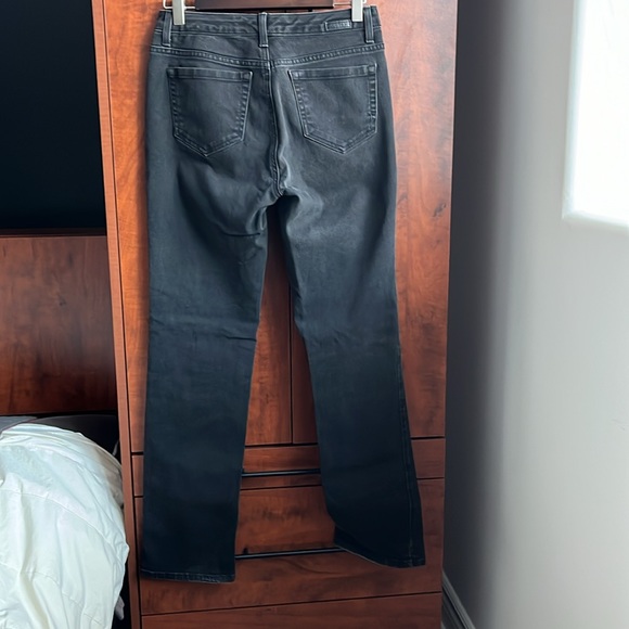 Jones New York Jeans / Park Avenue Curvy / Size 4 - Picture 3 of 14